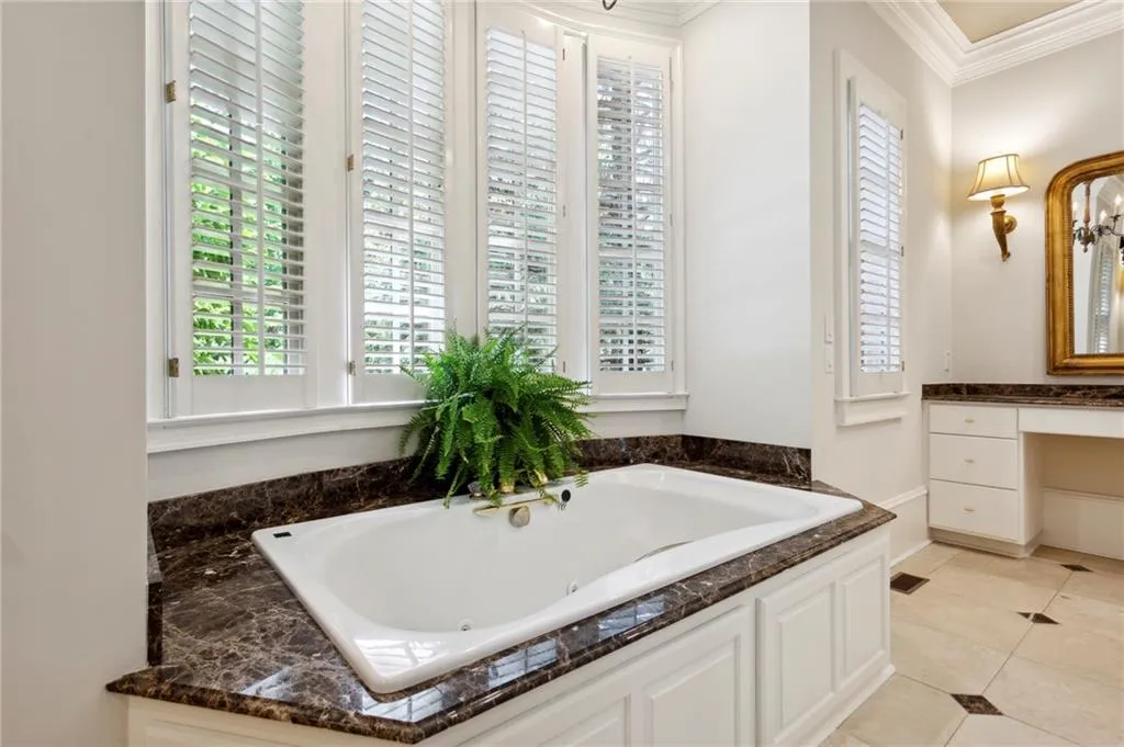 131 Burdette Road, Atlanta, Georgia 30327, 7 Bedrooms Bedrooms, ,8 BathroomsBathrooms,Residential,Sold,131 Burdette Road,7054638 131 Burdette Road, Atlanta, Georgia 30327, 7 Bedrooms Bedrooms, ,8 BathroomsBathrooms,Residential,Sold,131 Burdette Road,7054638