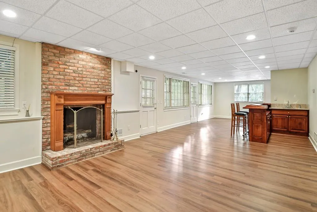 135 Treadwick Drive, Sandy Springs, Georgia 30350, 5 Bedrooms Bedrooms, ,5 BathroomsBathrooms,Residential,Sold,135 Treadwick Drive,6917828