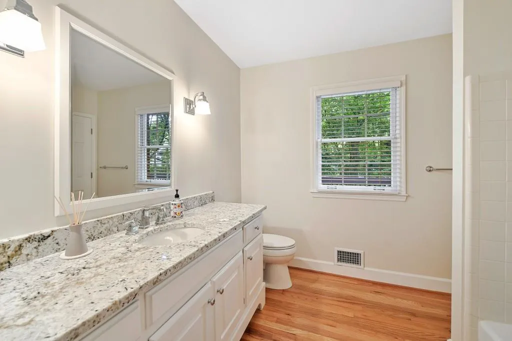 135 Treadwick Drive, Sandy Springs, Georgia 30350, 5 Bedrooms Bedrooms, ,5 BathroomsBathrooms,Residential,Sold,135 Treadwick Drive,6917828