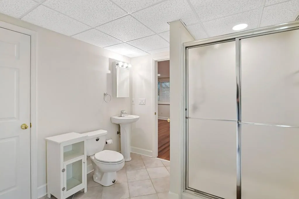 135 Treadwick Drive, Sandy Springs, Georgia 30350, 5 Bedrooms Bedrooms, ,5 BathroomsBathrooms,Residential,Sold,135 Treadwick Drive,6917828