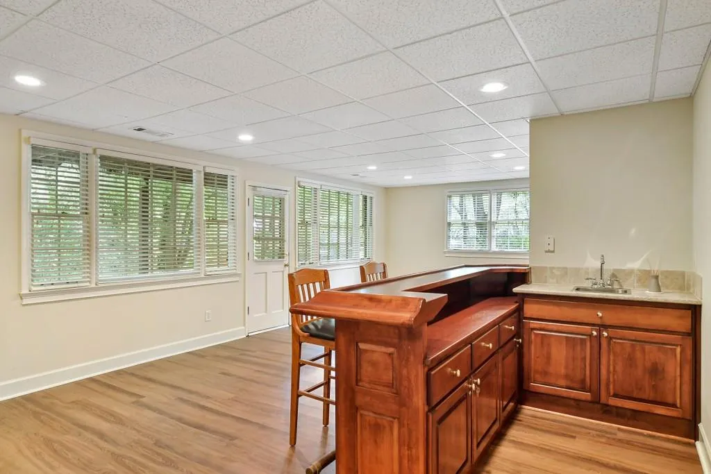 135 Treadwick Drive, Sandy Springs, Georgia 30350, 5 Bedrooms Bedrooms, ,5 BathroomsBathrooms,Residential,Sold,135 Treadwick Drive,6917828