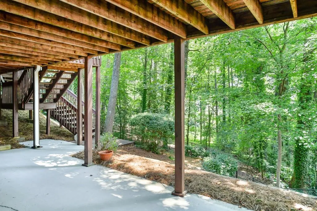 135 Treadwick Drive, Sandy Springs, Georgia 30350, 5 Bedrooms Bedrooms, ,5 BathroomsBathrooms,Residential,Sold,135 Treadwick Drive,6917828