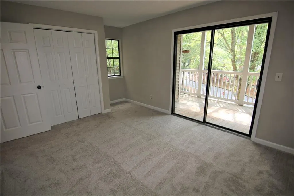 610 Barrington Hills Drive Unit 610, Atlanta, Georgia 30350, 2 Bedrooms Bedrooms, ,2 BathroomsBathrooms,Residential,Sold,610 Barrington Hills Drive Unit 610,5919387
