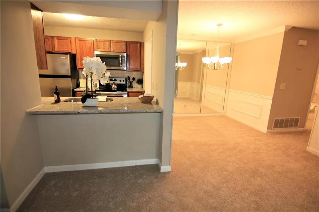 610 Barrington Hills Drive Unit 610, Atlanta, Georgia 30350, 2 Bedrooms Bedrooms, ,2 BathroomsBathrooms,Residential,Sold,610 Barrington Hills Drive Unit 610,5919387