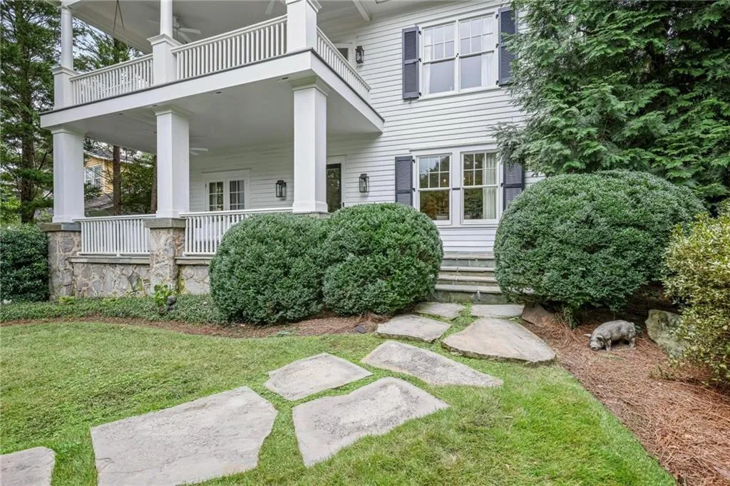 203 Westminster Drive Ne, Atlanta, Georgia 30309, 5 Bedrooms Bedrooms, ,3 BathroomsBathrooms,Residential,For Sale,203 Westminster Drive Ne,7659685