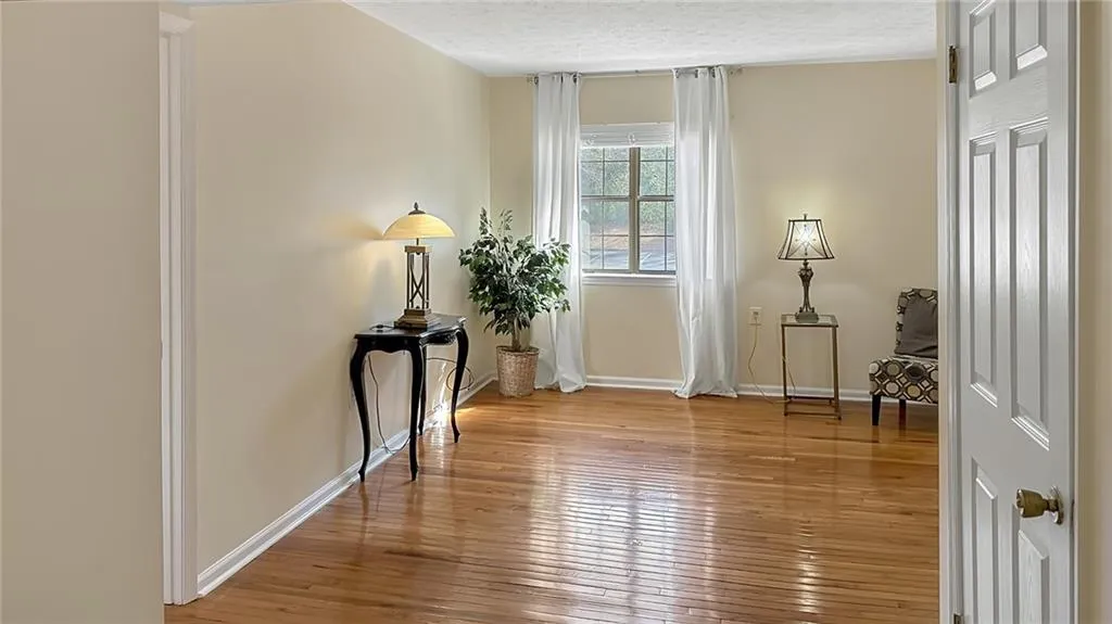 475 Mount Vernon Highway Ne Unit 212b, Atlanta, Georgia 30328, 1 Bedroom Bedrooms, ,1 BathroomBathrooms,Residential,For Sale,475 Mount Vernon Highway Ne Unit 212b,7732829