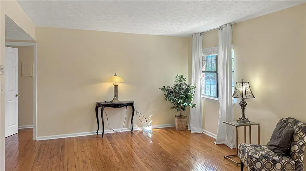 475 Mount Vernon Highway Ne Unit 212b, Atlanta, Georgia 30328, 1 Bedroom Bedrooms, ,1 BathroomBathrooms,Residential,For Sale,475 Mount Vernon Highway Ne Unit 212b,7732829