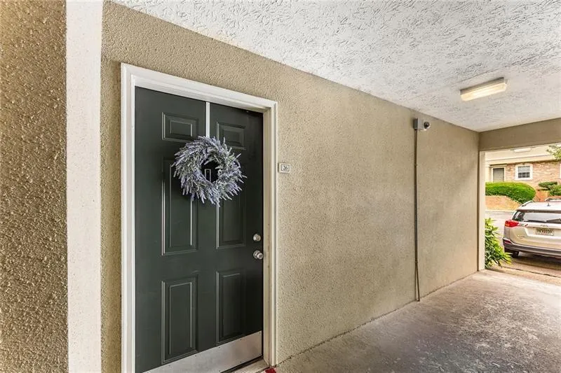 6900 Roswell Road Unit Q26, Atlanta, Georgia 30328, 2 Bedrooms Bedrooms, ,2 BathroomsBathrooms,Residential,For Sale,6900 Roswell Road Unit Q26,7616569