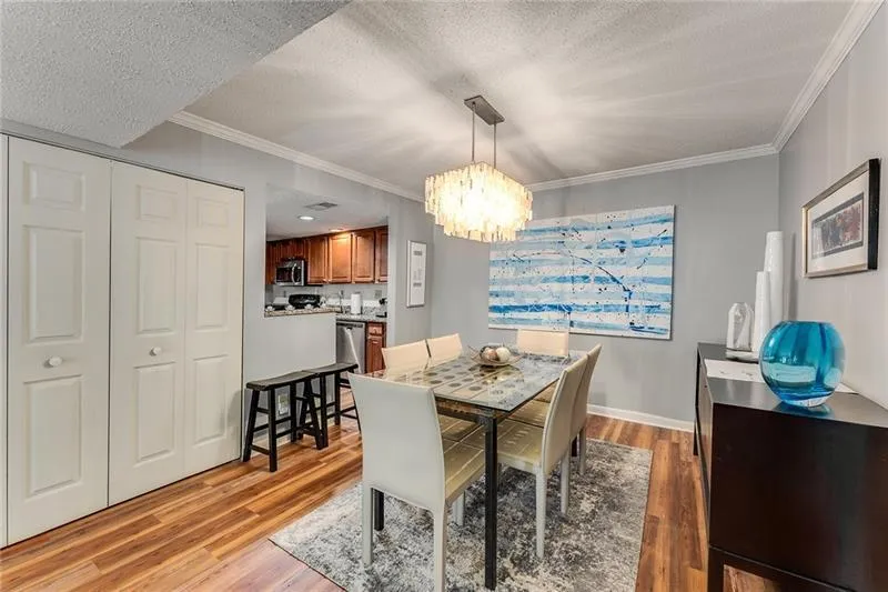 6900 Roswell Road Unit Q26, Atlanta, Georgia 30328, 2 Bedrooms Bedrooms, ,2 BathroomsBathrooms,Residential,For Sale,6900 Roswell Road Unit Q26,7616569