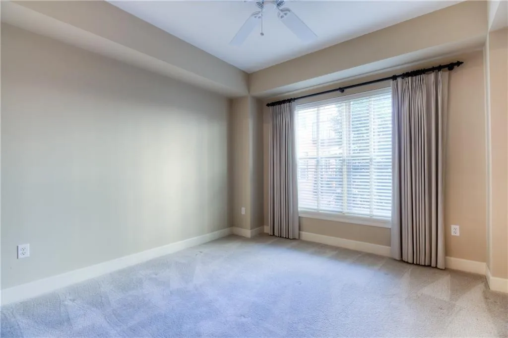 200 River Vista Drive Unit 333, Atlanta, Georgia 30339, 2 Bedrooms Bedrooms, ,2 BathroomsBathrooms,Residential,Sold,200 River Vista Drive Unit 333,5913876