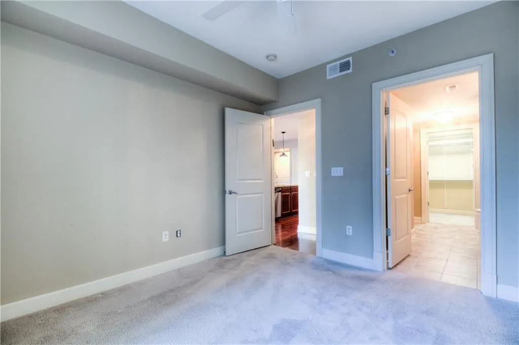 200 River Vista Drive Unit 333, Atlanta, Georgia 30339, 2 Bedrooms Bedrooms, ,2 BathroomsBathrooms,Residential,Sold,200 River Vista Drive Unit 333,5913876