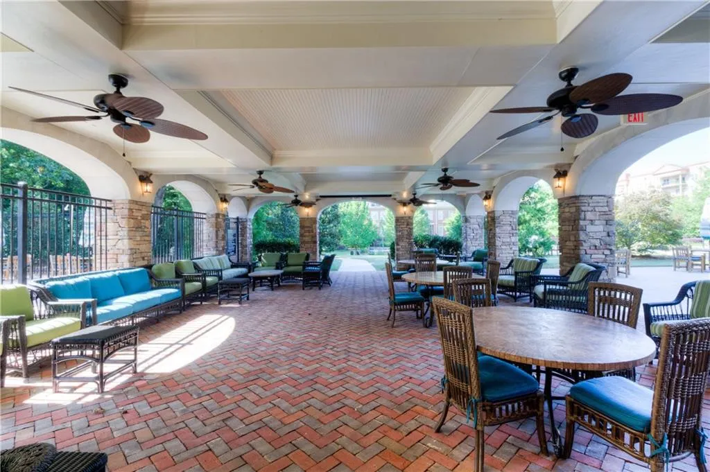 200 River Vista Drive Unit 333, Atlanta, Georgia 30339, 2 Bedrooms Bedrooms, ,2 BathroomsBathrooms,Residential,Sold,200 River Vista Drive Unit 333,5913876