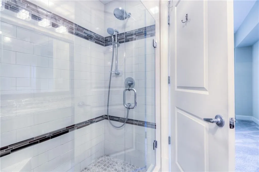 200 River Vista Drive Unit 333, Atlanta, Georgia 30339, 2 Bedrooms Bedrooms, ,2 BathroomsBathrooms,Residential,Sold,200 River Vista Drive Unit 333,5913876