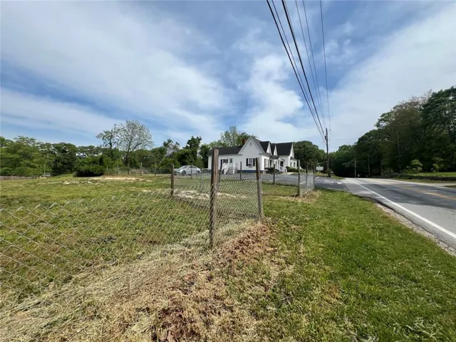 6704 S Sweetwater Road, Lithia Springs, Georgia 30122