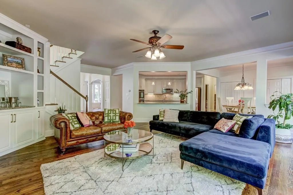 750 Spalding Heights Drive, Sandy Springs, Georgia 30350, 4 Bedrooms Bedrooms, ,3 BathroomsBathrooms,Residential,Sold,750 Spalding Heights Drive,6006416