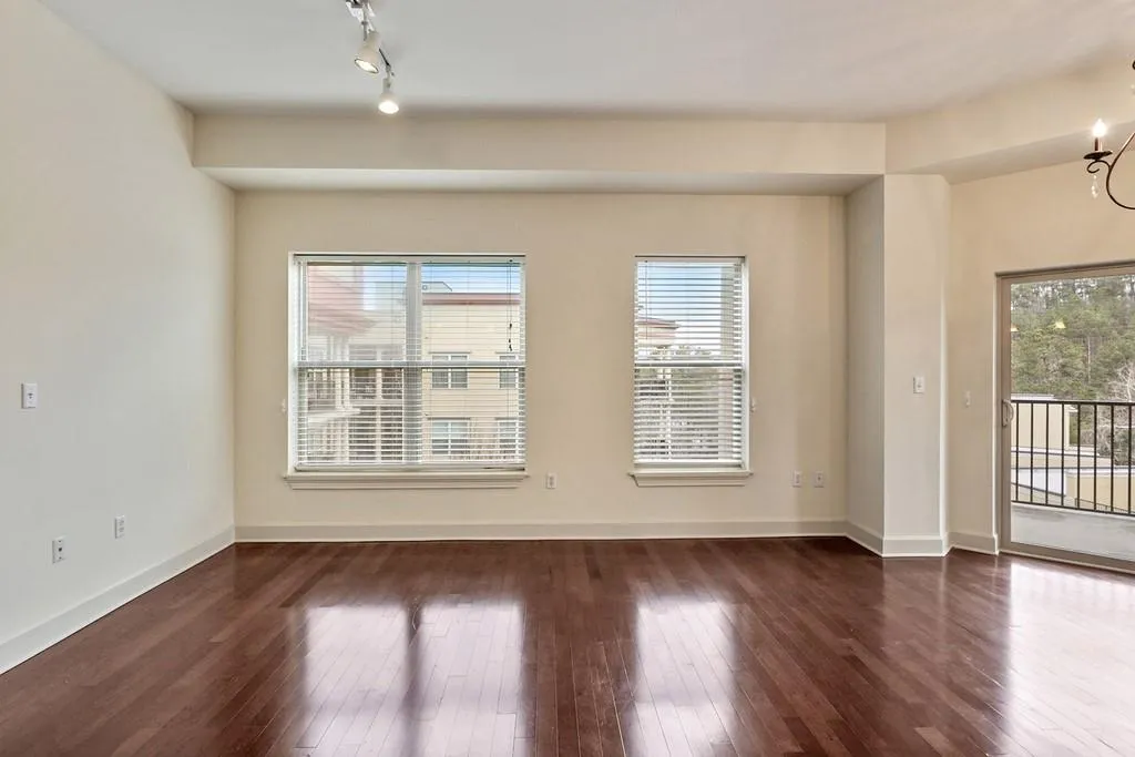 200 River Vista Drive Unit 714, Atlanta, Georgia 30339, 2 Bedrooms Bedrooms, ,2 BathroomsBathrooms,Residential,Sold,200 River Vista Drive Unit 714,6825716
