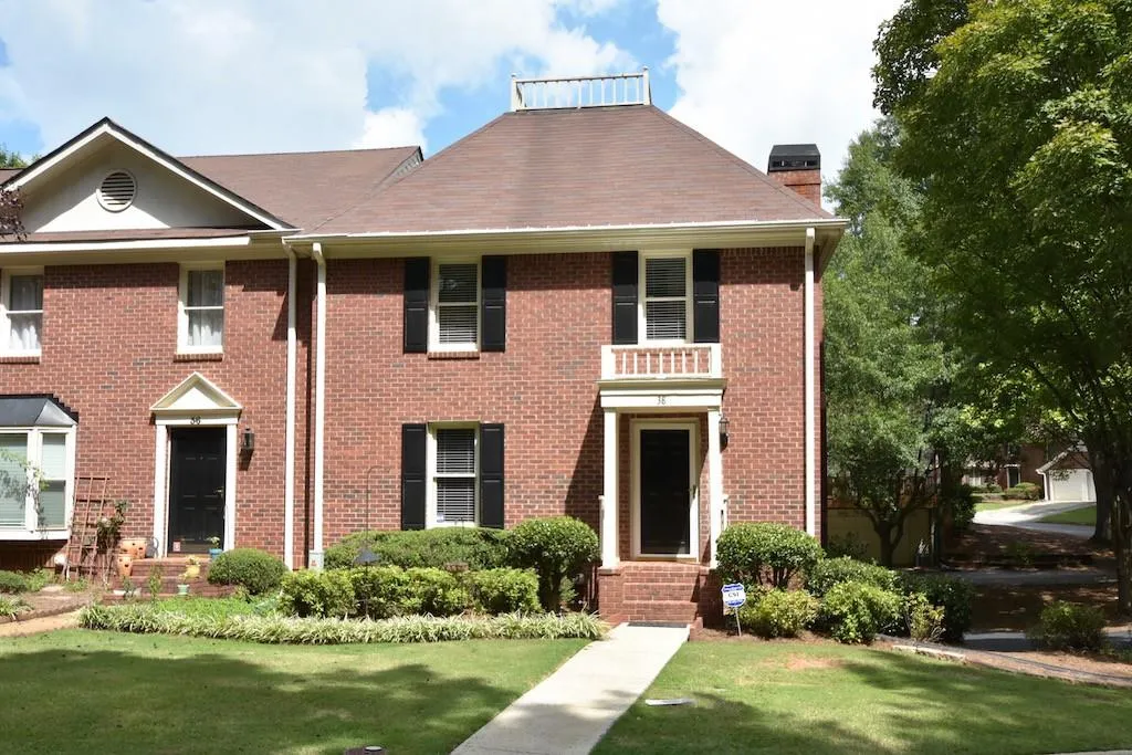 38 Huntington Place Drive, Sandy Springs, Georgia 30350, 3 Bedrooms Bedrooms, ,2 BathroomsBathrooms,Residential,Sold,38 Huntington Place Drive,5593500