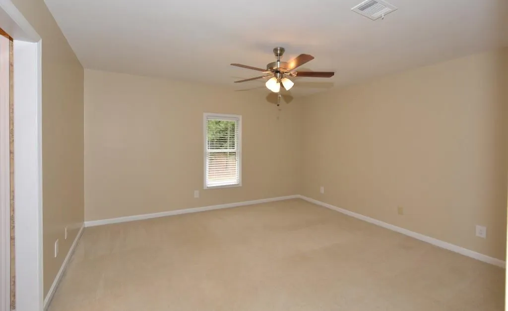38 Huntington Place Drive, Sandy Springs, Georgia 30350, 3 Bedrooms Bedrooms, ,2 BathroomsBathrooms,Residential,Sold,38 Huntington Place Drive,5593500