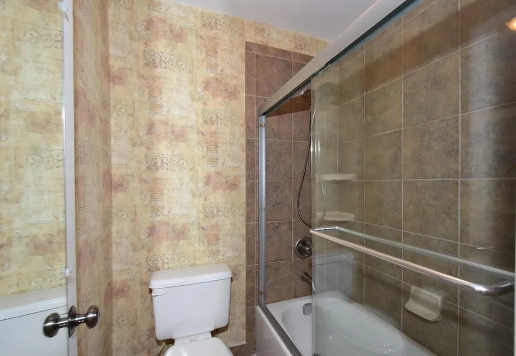 38 Huntington Place Drive, Sandy Springs, Georgia 30350, 3 Bedrooms Bedrooms, ,2 BathroomsBathrooms,Residential,Sold,38 Huntington Place Drive,5593500