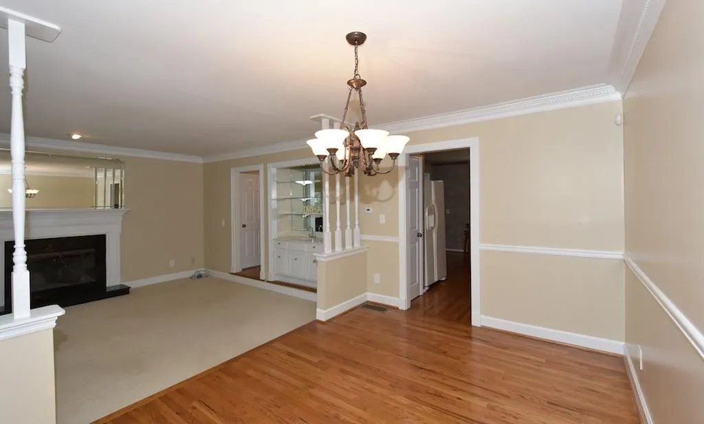 38 Huntington Place Drive, Sandy Springs, Georgia 30350, 3 Bedrooms Bedrooms, ,2 BathroomsBathrooms,Residential,Sold,38 Huntington Place Drive,5593500