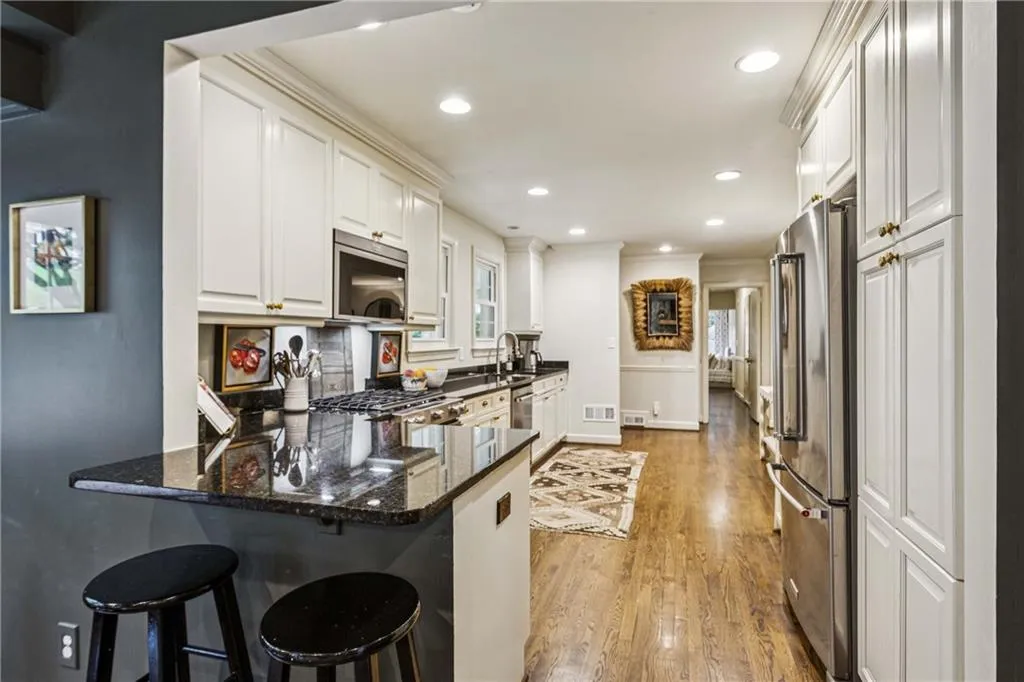 1851 Colland Drive Nw, Atlanta, Georgia 30318, 4 Bedrooms Bedrooms, ,3 BathroomsBathrooms,Residential,For Sale,1851 Colland Drive Nw,7628605
