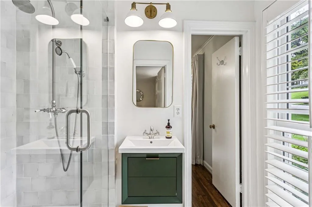 1851 Colland Drive Nw, Atlanta, Georgia 30318, 4 Bedrooms Bedrooms, ,3 BathroomsBathrooms,Residential,For Sale,1851 Colland Drive Nw,7628605