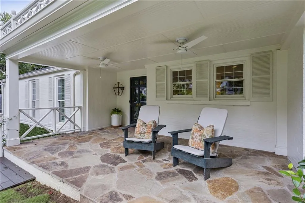 1851 Colland Drive Nw, Atlanta, Georgia 30318, 4 Bedrooms Bedrooms, ,3 BathroomsBathrooms,Residential,For Sale,1851 Colland Drive Nw,7628605