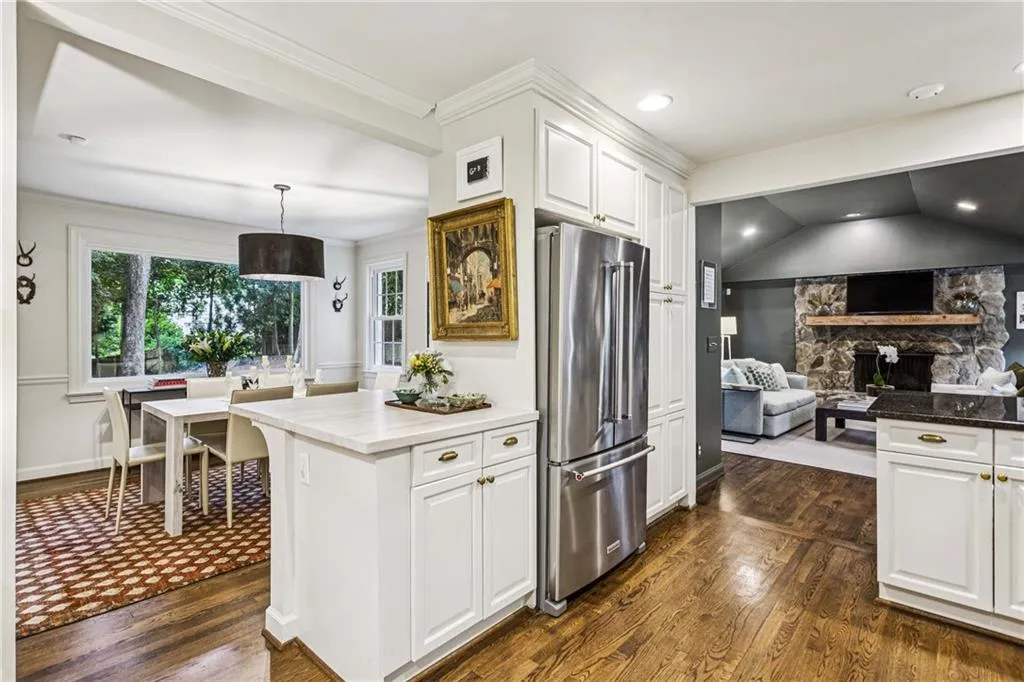 1851 Colland Drive Nw, Atlanta, Georgia 30318, 4 Bedrooms Bedrooms, ,3 BathroomsBathrooms,Residential,For Sale,1851 Colland Drive Nw,7628605