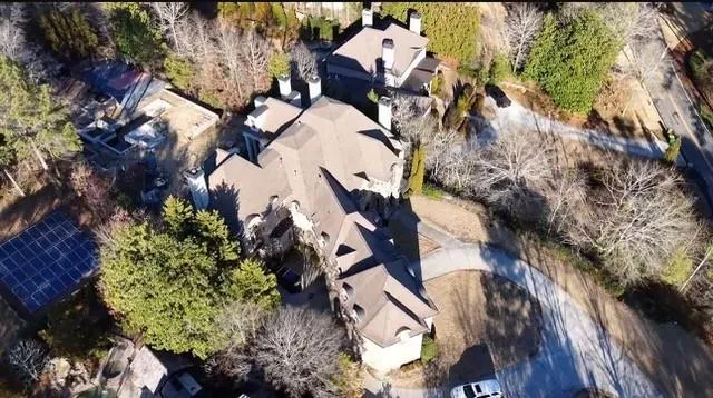 453 Londonberry Road, Atlanta, Georgia 30327, 7 Bedrooms Bedrooms, ,8 BathroomsBathrooms,Residential,For Sale,453 Londonberry Road,7715180