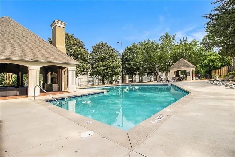 2657 Lenox Road Ne Unit C38, Atlanta, Georgia 30324, 1 Bedroom Bedrooms, ,1 BathroomBathrooms,Residential,For Sale,2657 Lenox Road Ne Unit C38,7629342