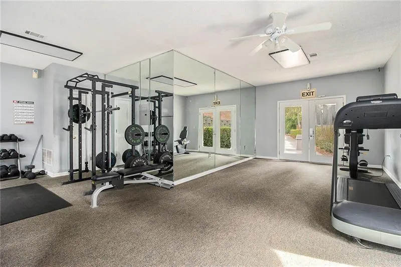 2657 Lenox Road Ne Unit C38, Atlanta, Georgia 30324, 1 Bedroom Bedrooms, ,1 BathroomBathrooms,Residential,For Sale,2657 Lenox Road Ne Unit C38,7629342