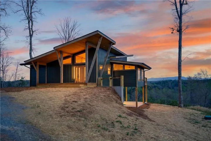 251 Mystic Drive, Ellijay, Georgia 30540