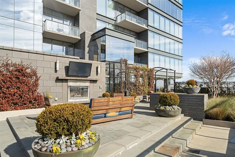 3630 Peachtree Road Ne Unit 1909, Atlanta, Georgia 30326, 1 Bedroom Bedrooms, ,1 BathroomBathrooms,Residential,For Sale,3630 Peachtree Road Ne Unit 1909,7675496