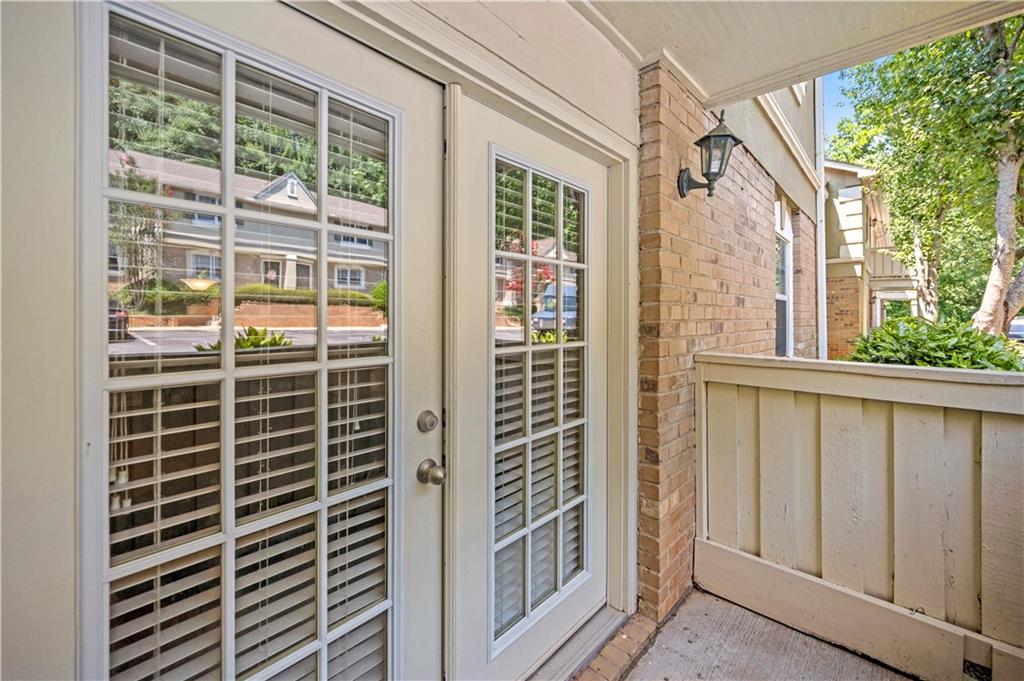6900 Roswell Road Unit Q#16, Atlanta, Georgia 30328, 2 Bedrooms Bedrooms, ,2 BathroomsBathrooms,Residential,Sold,6900 Roswell Road Unit Q#16,7301345