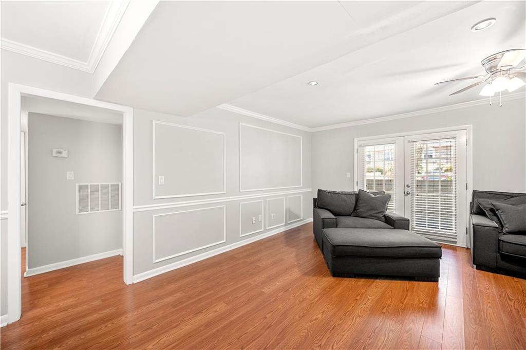 6900 Roswell Road Unit Q#16, Atlanta, Georgia 30328, 2 Bedrooms Bedrooms, ,2 BathroomsBathrooms,Residential,Sold,6900 Roswell Road Unit Q#16,7301345