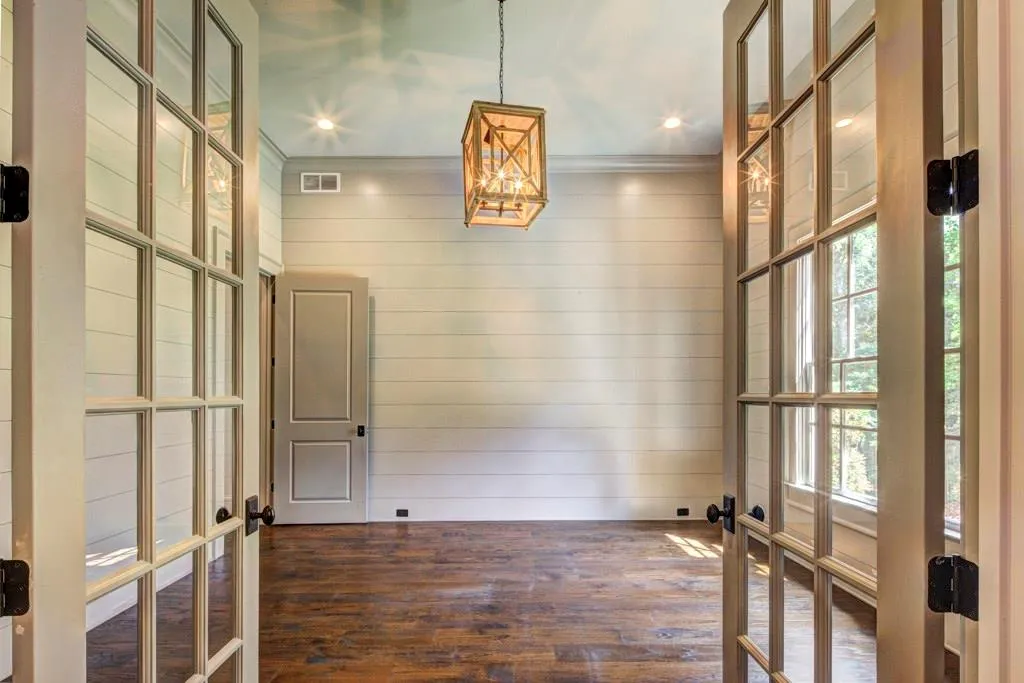 4922 Powers Ferry Road, Atlanta, Georgia 30327, 5 Bedrooms Bedrooms, ,5 BathroomsBathrooms,Residential,Sold,4922 Powers Ferry Road,5684027