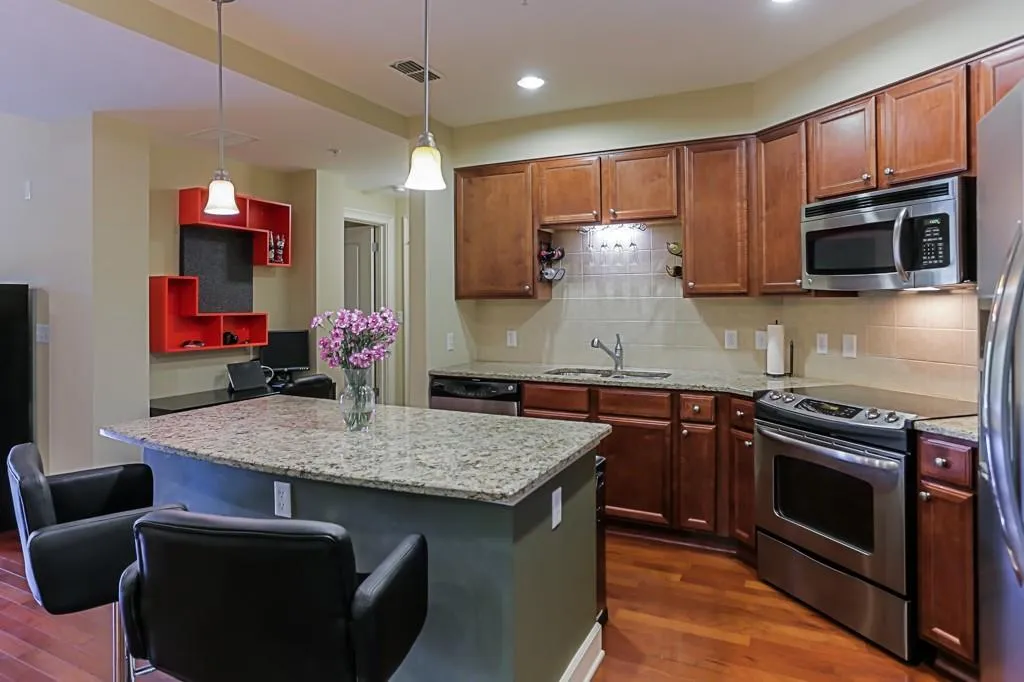 200 River Vista Drive Unit 510, Atlanta, Georgia 30339, 2 Bedrooms Bedrooms, ,2 BathroomsBathrooms,Residential,Sold,200 River Vista Drive Unit 510,5905241