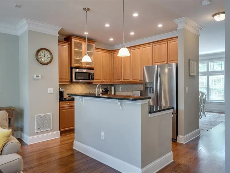 47 High Top Way, Atlanta, Georgia 30328, 3 Bedrooms Bedrooms, ,3 BathroomsBathrooms,Residential,Sold,47 High Top Way,6651091