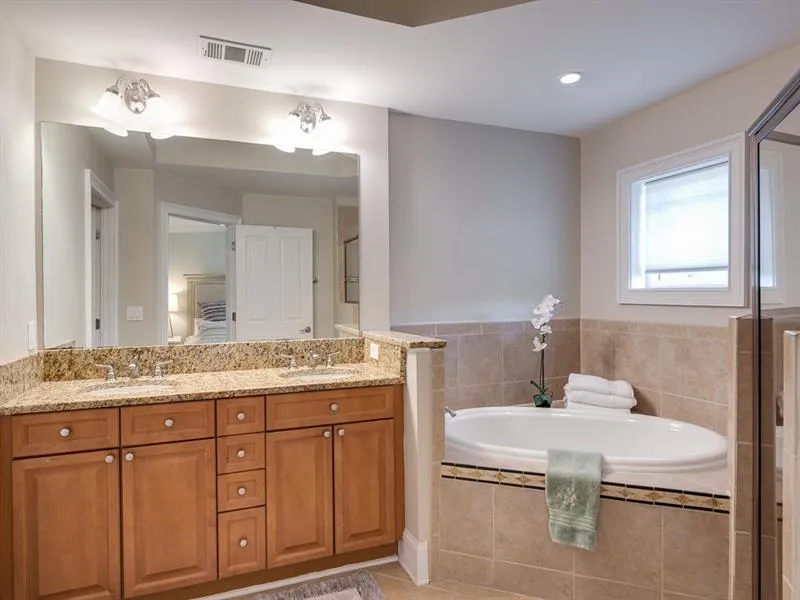 47 High Top Way, Atlanta, Georgia 30328, 3 Bedrooms Bedrooms, ,3 BathroomsBathrooms,Residential,Sold,47 High Top Way,6651091