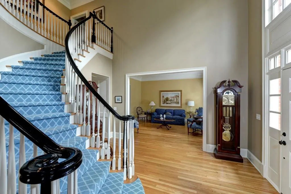 1321 Twelve Oaks Circle, Atlanta, Georgia 30327, 4 Bedrooms Bedrooms, ,5 BathroomsBathrooms,Residential,Sold,1321 Twelve Oaks Circle,5636406
