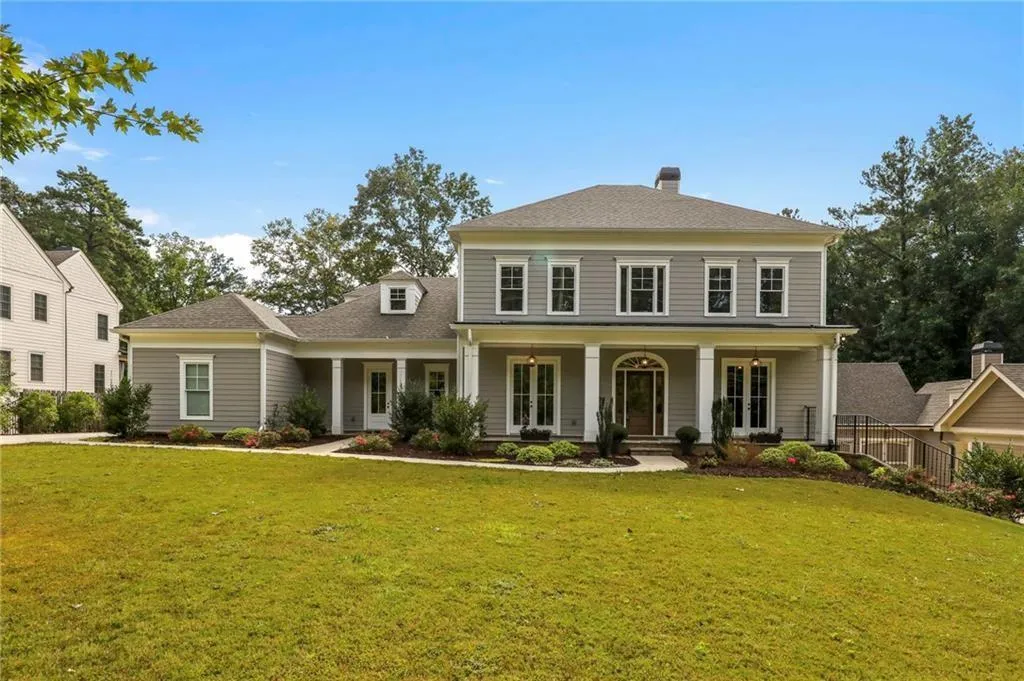 751 Spalding Drive, Atlanta, Georgia 30328, 4 Bedrooms Bedrooms, ,4 BathroomsBathrooms,Residential,Sold,751 Spalding Drive,7188861