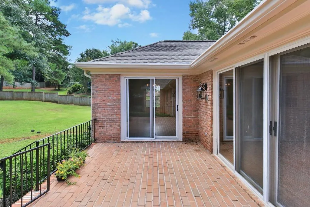 7545 Chaparral Drive, Sandy Springs, Georgia 30350, 4 Bedrooms Bedrooms, ,3 BathroomsBathrooms,Residential,Sold,7545 Chaparral Drive,6598703