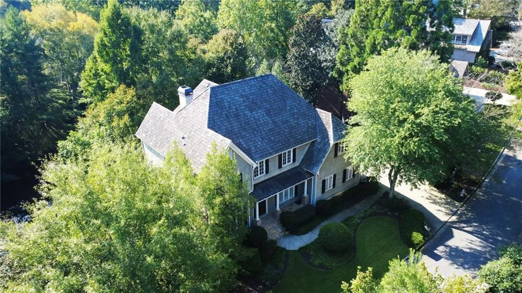 4595 Peachtree Dunwoody Road, Sandy Springs, Georgia 30342, 5 Bedrooms Bedrooms, 0 ,4 BathroomsBathrooms,Residential,For Sale,4595 Peachtree Dunwoody Road,7848861