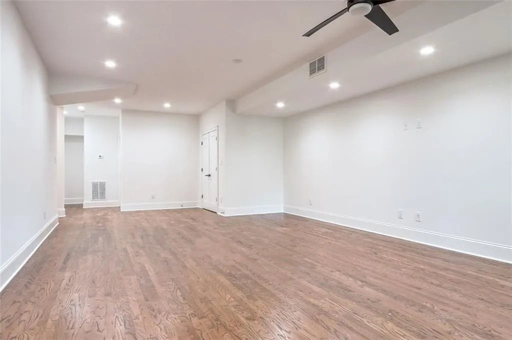 265 Cameron Ridge Drive, Sandy Springs, Georgia 30328, 6 Bedrooms Bedrooms, ,6 BathroomsBathrooms,Residential,Sold,265 Cameron Ridge Drive,6966249