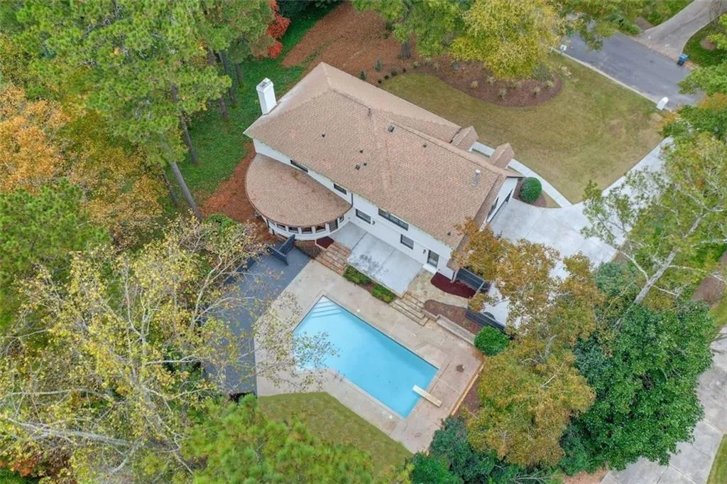 265 Cameron Ridge Drive, Sandy Springs, Georgia 30328, 6 Bedrooms Bedrooms, ,6 BathroomsBathrooms,Residential,Sold,265 Cameron Ridge Drive,6966249