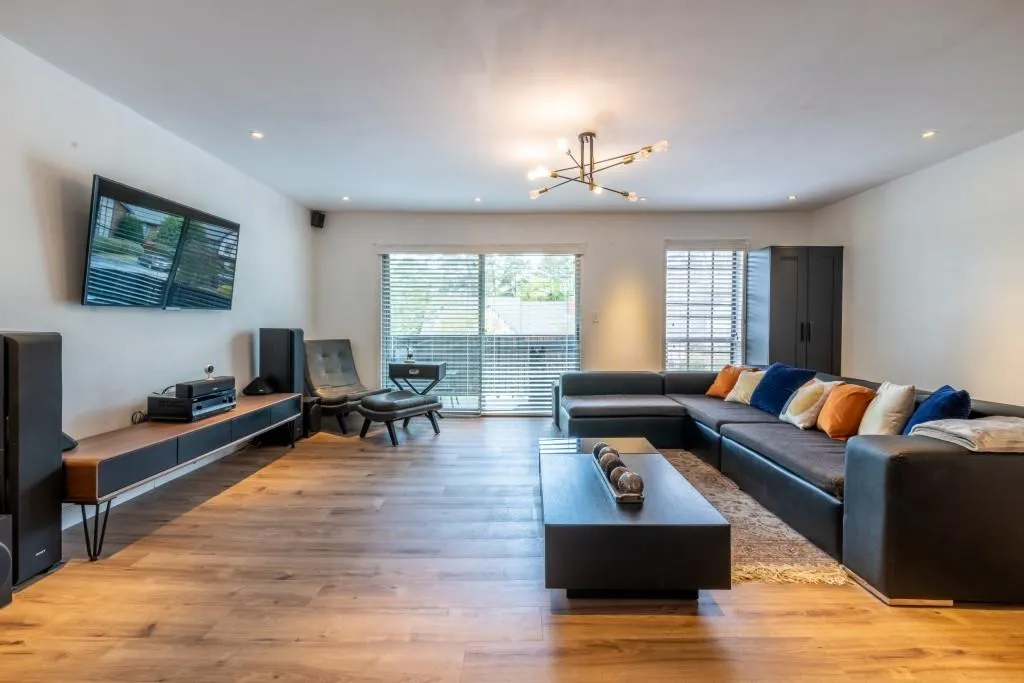 6851 Roswell Road Unit O-33, Sandy Springs, Georgia 30328, 2 Bedrooms Bedrooms, ,2 BathroomsBathrooms,Residential,Sold,6851 Roswell Road Unit O-33,7031666