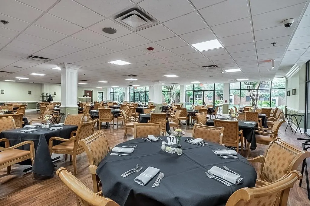 Community restaurant