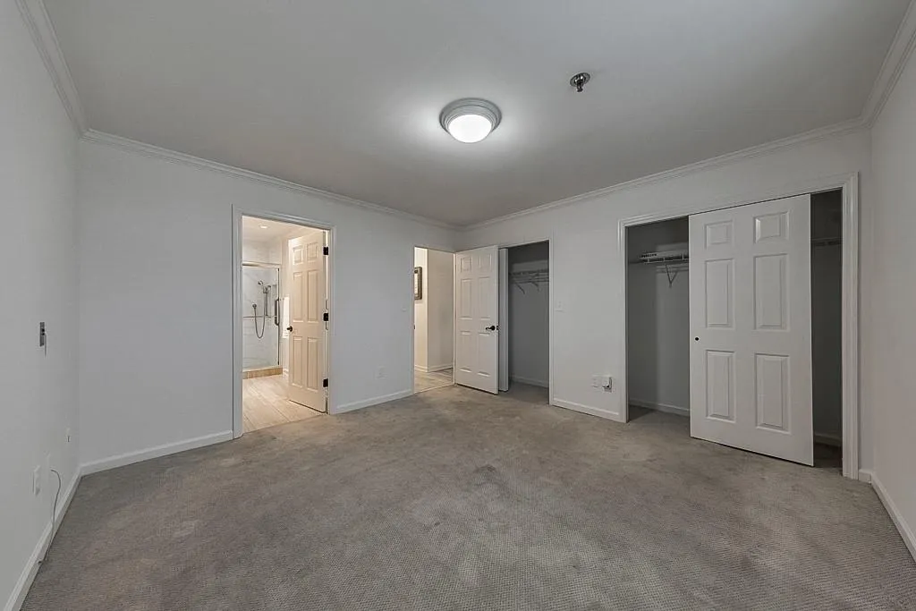 300 Johnson Ferry Road Ne Unit A1008, Atlanta, Georgia 30328, 2 Bedrooms Bedrooms, ,2 BathroomsBathrooms,Residential,Sold,300 Johnson Ferry Road Ne Unit A1008,7552879