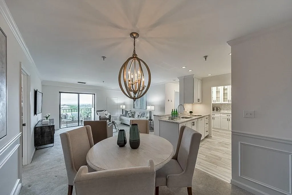 300 Johnson Ferry Road Ne Unit A1008, Atlanta, Georgia 30328, 2 Bedrooms Bedrooms, ,2 BathroomsBathrooms,Residential,Sold,300 Johnson Ferry Road Ne Unit A1008,7552879