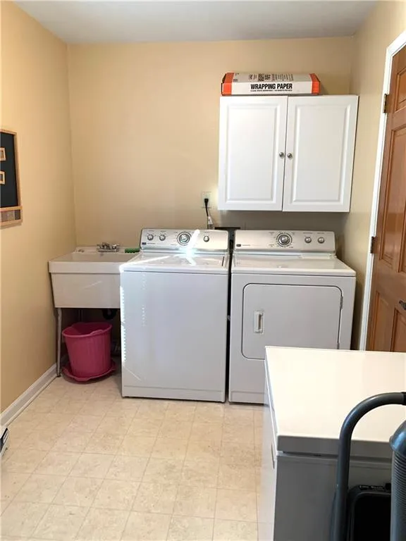 575 Calaveras Drive, Sandy Springs, Georgia 30350, 4 Bedrooms Bedrooms, ,2 BathroomsBathrooms,Residential,Sold,575 Calaveras Drive,7133644